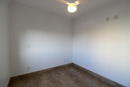 Apartamento à venda com 82m², 2 quartos e 2 vagasQuarto 2