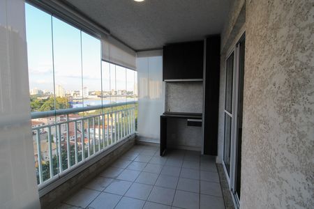 Apartamento à venda com 82m², 2 quartos e 2 vagasVaranda