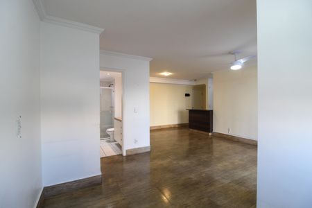 Apartamento à venda com 82m², 2 quartos e 2 vagasSala