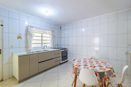 Casa para alugar com 125m², 2 quartos e sem vaga Casa para alugar com 125m², 2 quartos e sem vagaCozinha