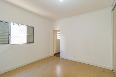 Quarto 2 de casa para alugar com 2 quartos, 125m² em Vila Bertioga, São Paulo