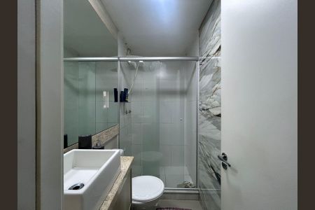 Apartamento à venda com 74m², 2 quartos e 1 vagaBanheiro
