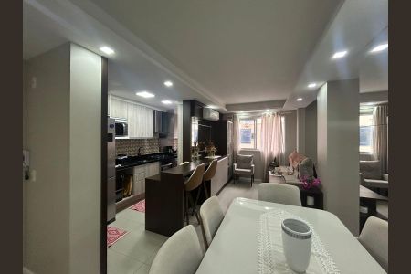 Sala de apartamento à venda com 2 quartos, 74m² em São José, Canoas