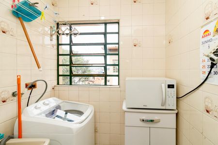 Apartamento à venda com 50m², 2 quartos e 1 vaga Apartamento à venda com 50m², 2 quartos e 1 vagaCozinha e Área de Serviço