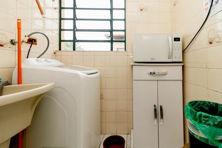 Apartamento à venda com 50m², 2 quartos e 1 vaga Apartamento à venda com 50m², 2 quartos e 1 vagaCozinha e Área de Serviço