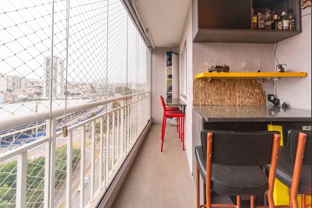 Apartamento à venda com 80m², 2 quartos e 2 vagas Apartamento à venda com 80m², 2 quartos e 2 vagasVaranda Gourmet