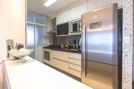 Apartamento à venda com 80m², 2 quartos e 2 vagas Apartamento à venda com 80m², 2 quartos e 2 vagasCozinha