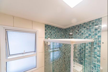 Apartamento à venda com 80m², 2 quartos e 2 vagas Apartamento à venda com 80m², 2 quartos e 2 vagasBanheiro do Quarto 2