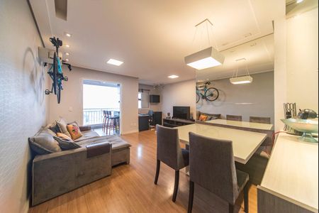 Apartamento à venda com 80m², 2 quartos e 2 vagas Apartamento à venda com 80m², 2 quartos e 2 vagasSala