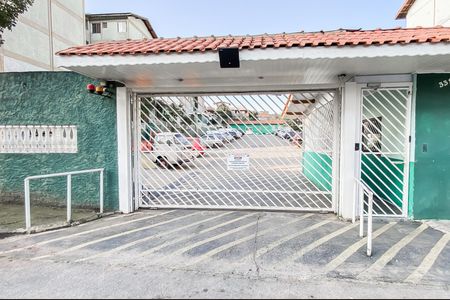Apartamento para alugar com 43m², 2 quartos e 1 vaga Apartamento para alugar com 43m², 2 quartos e 1 vagaFachada