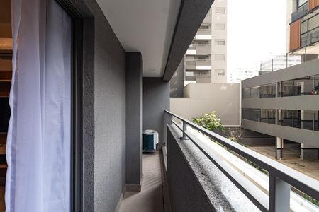 Varanda de kitnet/studio à venda com 1 quarto, 31m² em Pompeia, São Paulo