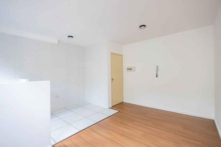 Sala de apartamento para alugar com 2 quartos, 65m² em Petrópolis, Porto Alegre