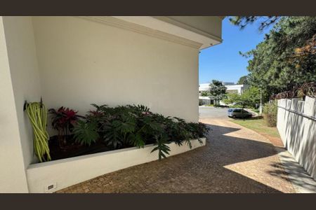 Casa de condomínio à venda com 516m², 4 quartos e 4 vagas
