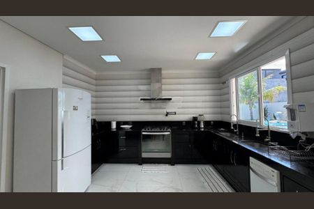 Casa de condomínio à venda com 516m², 4 quartos e 4 vagas