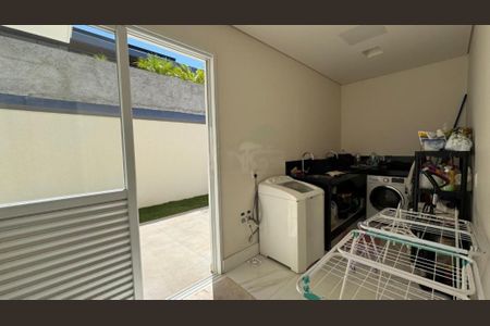Casa de condomínio à venda com 516m², 4 quartos e 4 vagas