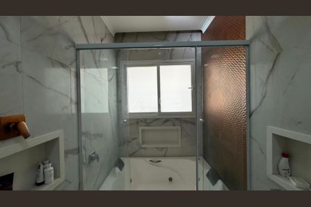 Casa de condomínio à venda com 516m², 4 quartos e 4 vagas