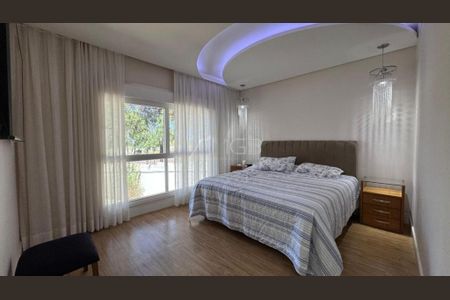 Casa de condomínio à venda com 516m², 4 quartos e 4 vagas