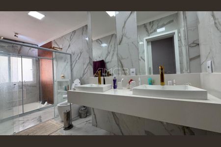 Casa de condomínio à venda com 516m², 4 quartos e 4 vagas