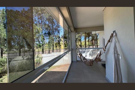 Casa de condomínio à venda com 516m², 4 quartos e 4 vagas