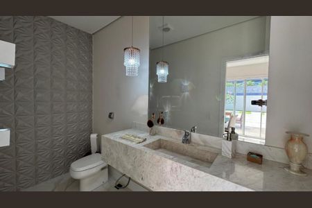 Casa de condomínio à venda com 516m², 4 quartos e 4 vagas