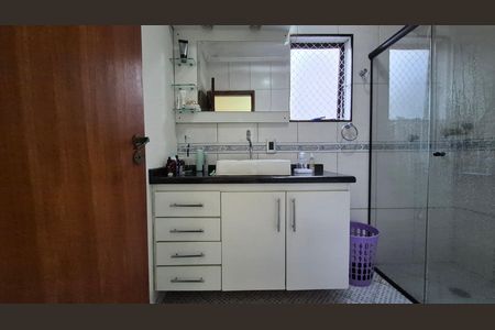 Apartamento à venda com 192m², 3 quartos e 2 vagas Apartamento à venda com 192m², 3 quartos e 2 vagasBanheiro