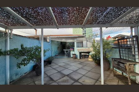 Apartamento à venda com 192m², 3 quartos e 2 vagas Apartamento à venda com 192m², 3 quartos e 2 vagasCobertura