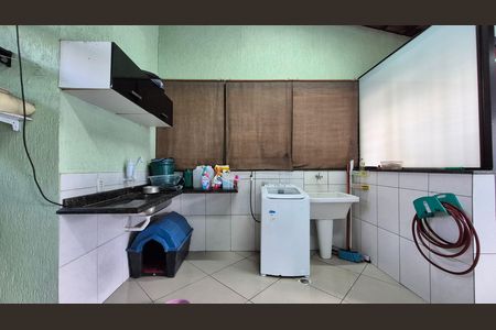Apartamento à venda com 192m², 3 quartos e 2 vagas Apartamento à venda com 192m², 3 quartos e 2 vagasArea de serviço