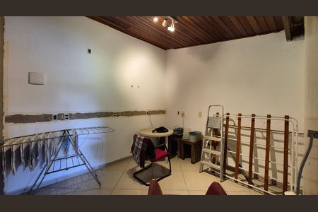 Apartamento à venda com 192m², 3 quartos e 2 vagas Apartamento à venda com 192m², 3 quartos e 2 vagasCobertura