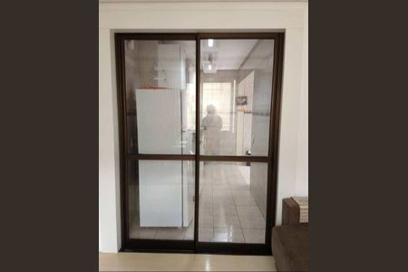 Cozinha de apartamento à venda com 2 quartos, 64m² em Tristeza, Porto Alegre