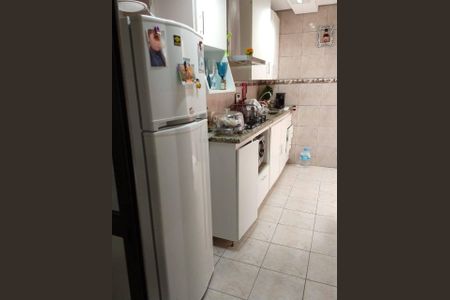 Apartamento à venda com 64m², 2 quartos e 1 vaga Apartamento à venda com 64m², 2 quartos e 1 vagaCozinha