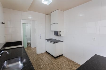 Apartamento para alugar com 110m², 4 quartos e 2 vagasCozinha