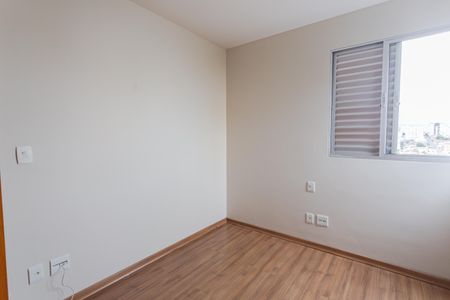 Apartamento para alugar com 110m², 4 quartos e 2 vagasQuarto 2
