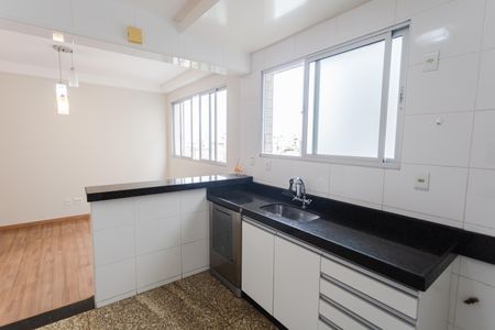 Apartamento para alugar com 110m², 4 quartos e 2 vagasCozinha