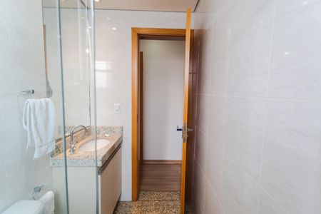 Apartamento para alugar com 110m², 4 quartos e 2 vagasBanheiro Social