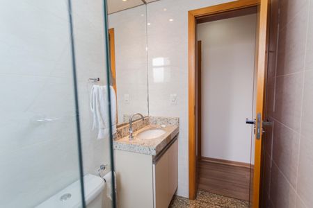 Apartamento para alugar com 110m², 4 quartos e 2 vagasBanheiro Social