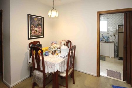 Apartamento para alugar com 105m², 2 quartos e 1 vaga Apartamento para alugar com 105m², 2 quartos e 1 vagaSala de Jantar