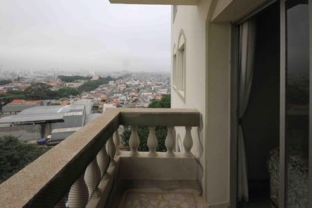 Apartamento para alugar com 105m², 2 quartos e 1 vaga Apartamento para alugar com 105m², 2 quartos e 1 vagaVaranda