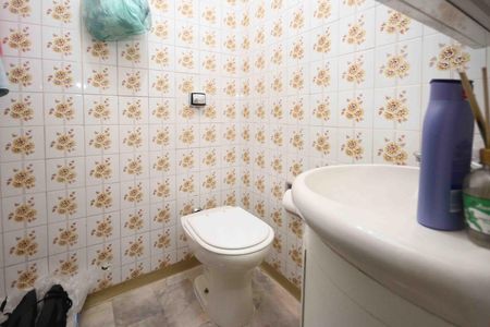Apartamento para alugar com 105m², 2 quartos e 1 vaga Apartamento para alugar com 105m², 2 quartos e 1 vagaBanheiro da Suíte