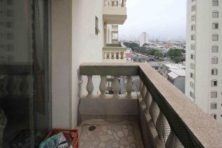Apartamento para alugar com 105m², 2 quartos e 1 vaga Apartamento para alugar com 105m², 2 quartos e 1 vagaVaranda