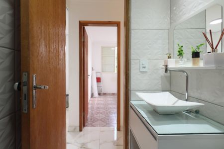 Apartamento para alugar com 43m², 2 quartos e sem vagaBanheiro