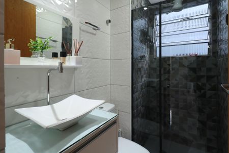 Apartamento para alugar com 43m², 2 quartos e sem vagaBanheiro