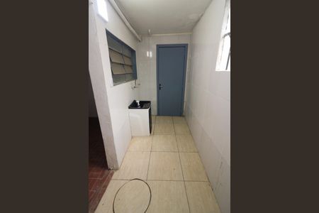 Casa para alugar com 50m², 2 quartos e 1 vaga Casa para alugar com 50m², 2 quartos e 1 vagaÁrea de Serviço
