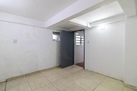 Quarto 2 de casa para alugar com 2 quartos, 50m² em Medianeira, Porto Alegre