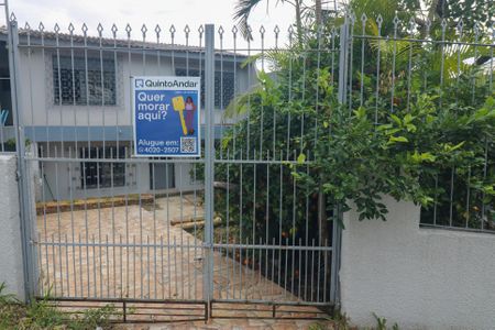 Casa para alugar com 50m², 2 quartos e 1 vaga Casa para alugar com 50m², 2 quartos e 1 vagaFachada