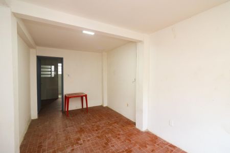 Sala de casa para alugar com 2 quartos, 50m² em Medianeira, Porto Alegre