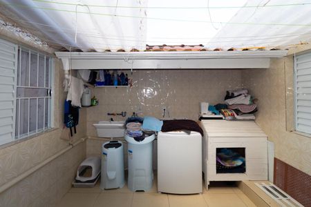 Casa à venda com 100m², 3 quartos e 1 vaga Casa à venda com 100m², 3 quartos e 1 vagaÁrea de Serviço