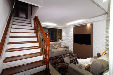Casa à venda com 100m², 3 quartos e 1 vaga Casa à venda com 100m², 3 quartos e 1 vagaSala