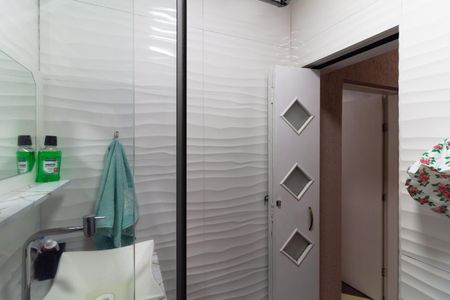 Casa à venda com 100m², 3 quartos e 1 vaga Casa à venda com 100m², 3 quartos e 1 vagaBanheiro