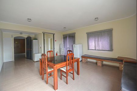 Apartamento à venda com 40m², 1 quarto e sem vaga Apartamento à venda com 40m², 1 quarto e sem vagaÁrea comum - Salão de festas