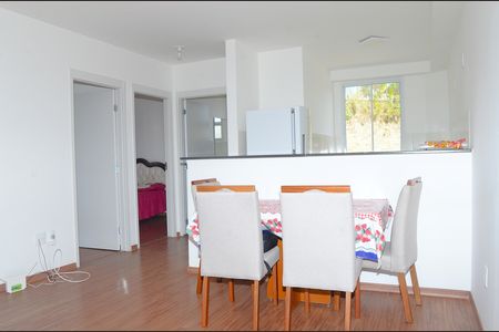 Sala de apartamento para alugar com 2 quartos, 47m² em Jardim Vitoria, Belo Horizonte
